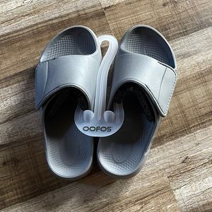OOFOS Womens Ooahh Sport Flex Sandal